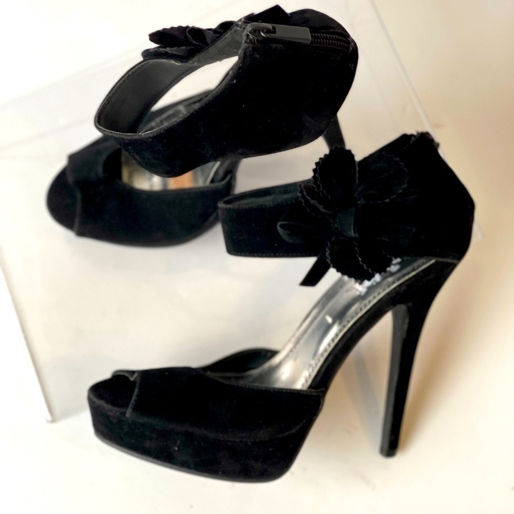 Rouge Helium Black Suede Stiletto Platform Pumps Heels, Sz 9
